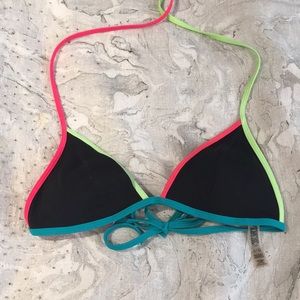 HOST PICK - VS PINK large bikini top🖤💕